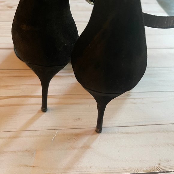 Manolo Blahnik Tres Ankle Strap Sandal Black Suede Sz 38 - Picture 8 of 10